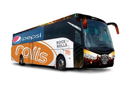 Free Bus Mockup&nbsp;Psd