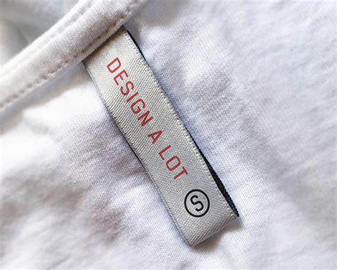 Clothing Label Mockup&nbsp;Free